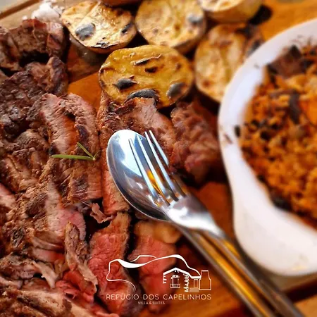 Refugio Dos Capelinhos - E Resort *