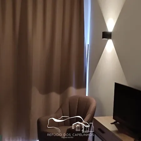 Resort Refugio Dos Capelinhos - E *