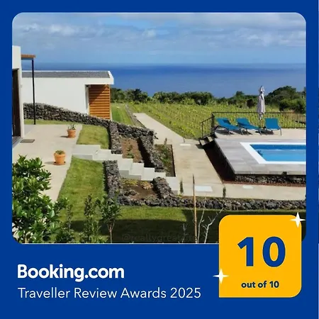 Resort Refugio Dos Capelinhos - E *