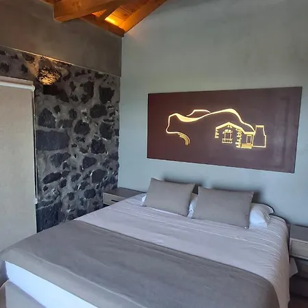 Resort Refugio Dos Capelinhos - E