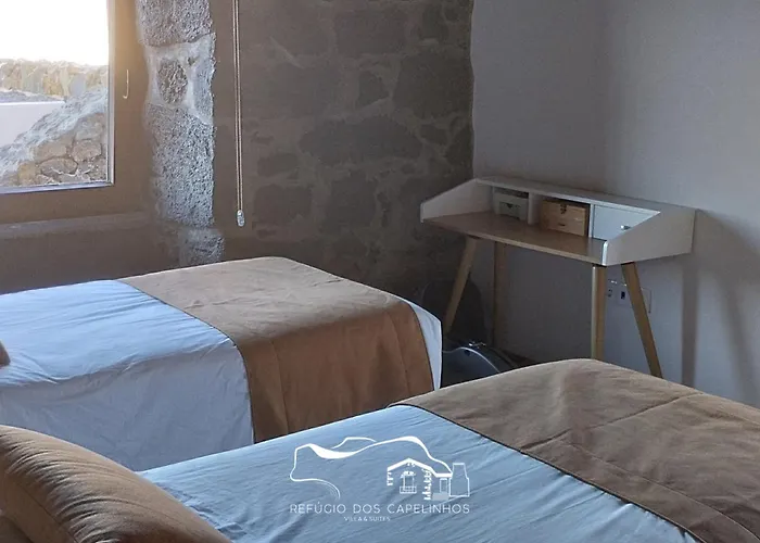 Resort Refugio Dos Capelinhos - E *