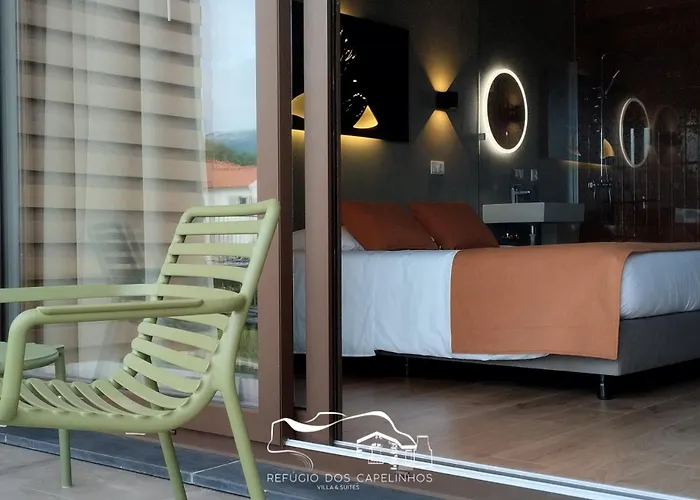Refugio Dos Capelinhos - E Resort *
