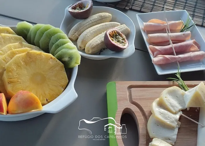 Refugio Dos Capelinhos - E Norte Pequeno