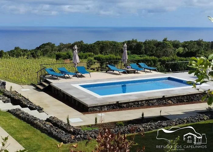 Resort Refugio Dos Capelinhos - E